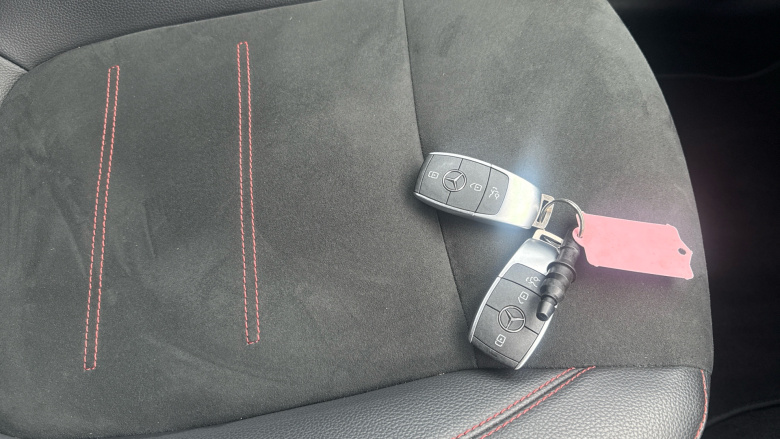 Mercedes-Benz GLA 220d 4Matic AMG Line Premium 5dr Auto Diesel Hatchback